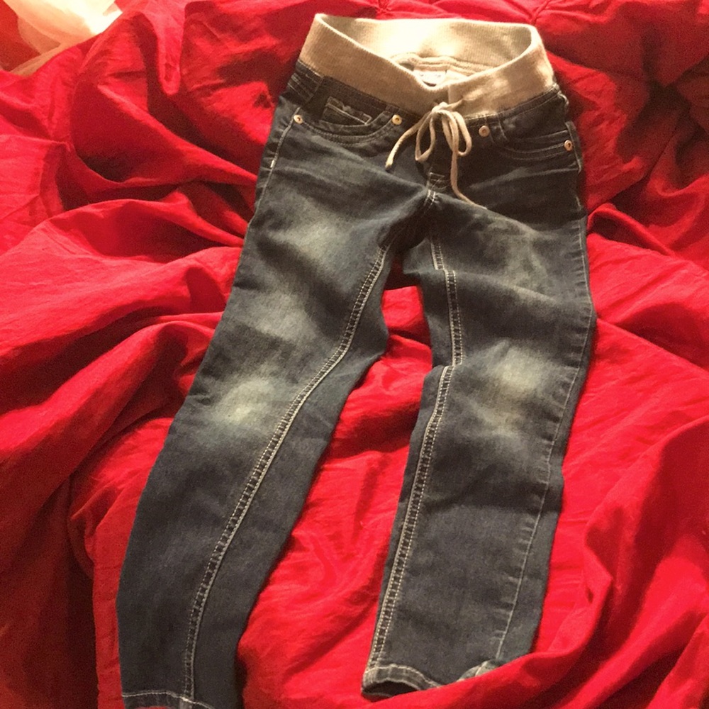 Justice girls 7REG Jeggings. Practically NEW. Cotton waistband with drawstring!